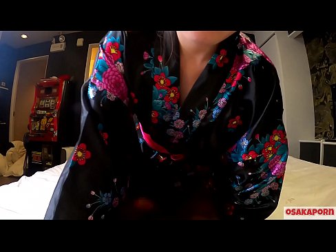 ❤️ Neska cosplay gazteak sexua orgasma arte maite du zaldizko emakume baten zorrotada batekin eta putzarekin. Japoniako jantzi tradizionalarekin, puxi iletsua eta titi ederrak dituen neska asiarra, afizionatuen bideoan, jostailu putzekin masturbazioa erakusten duena. Sakura 3 OSAKAPORN. ❤ Kalitatezko pornoa %eu.pornpk.ruan ️❤